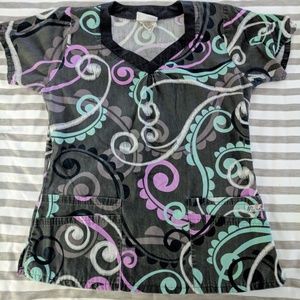 Uniform Advantage Scrub Top